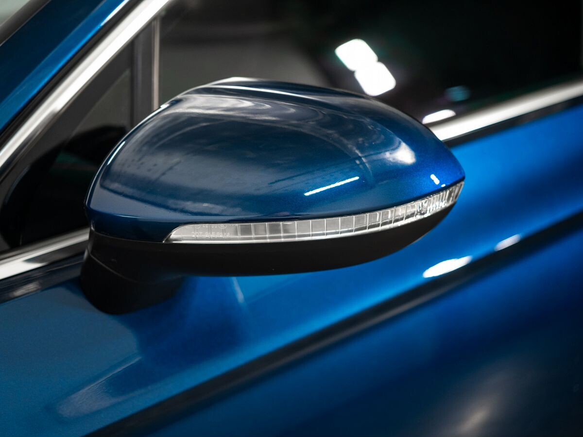 Volkswagen Passat 2021 - фото автомобиля