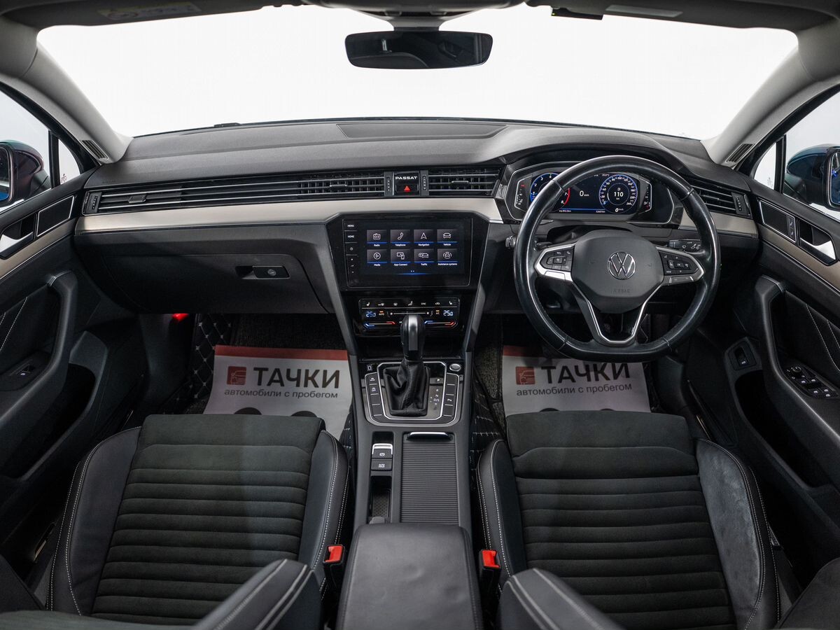 Volkswagen Passat 2021 - фото автомобиля
