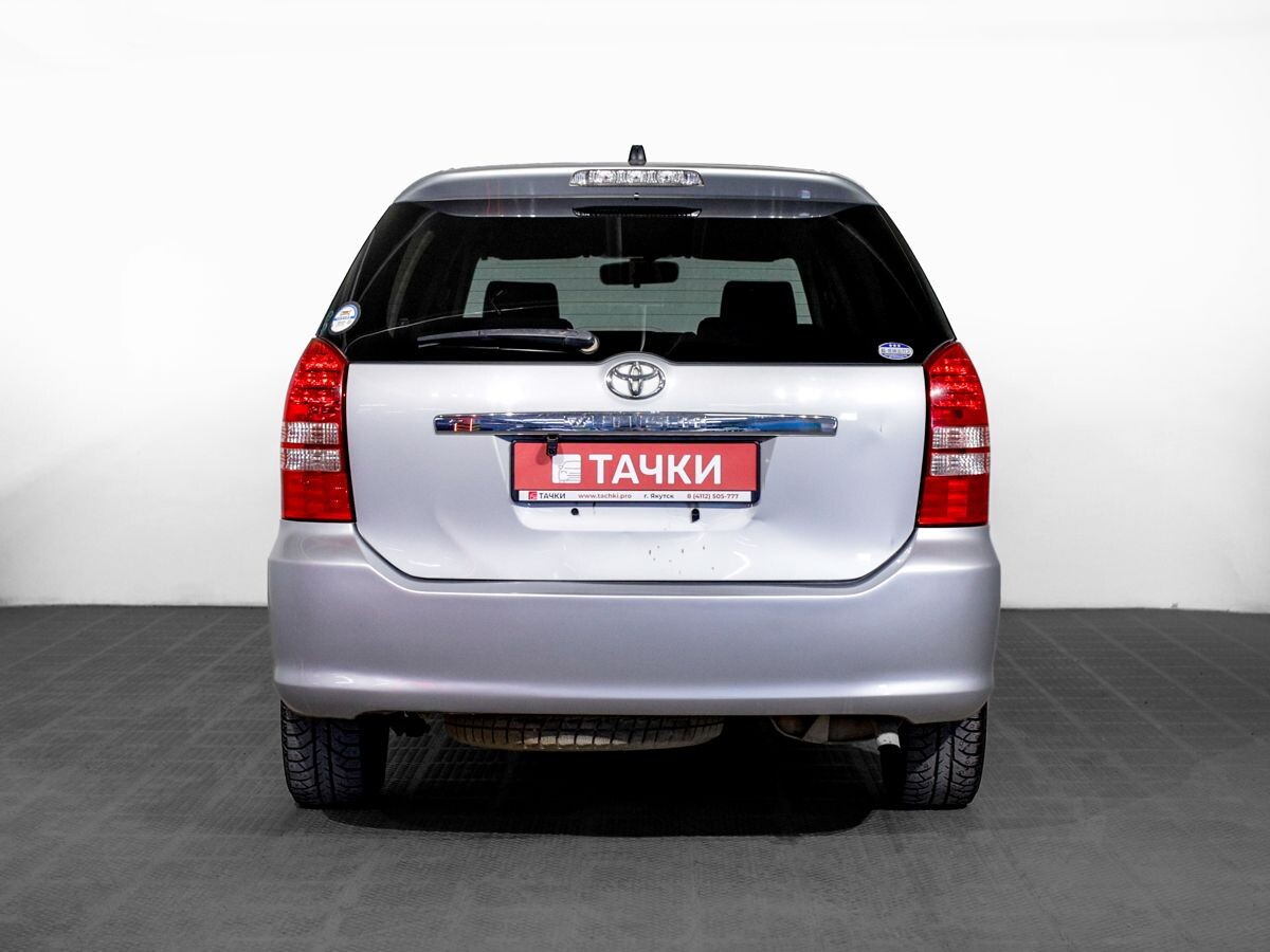 Toyota Wish 2003 - фото автомобиля