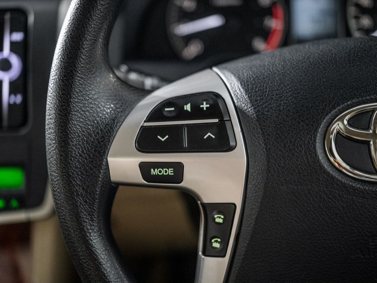 Toyota Premio 2014 - фото автомобиля