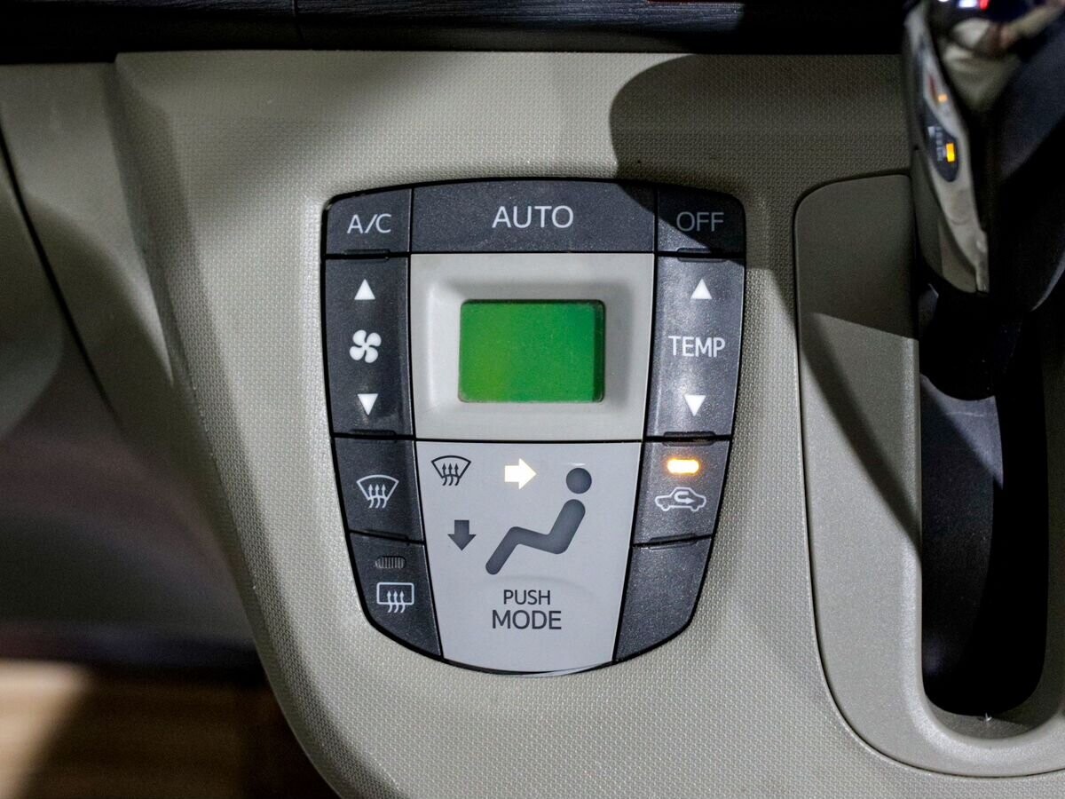 Daihatsu Move 2012 - фото автомобиля