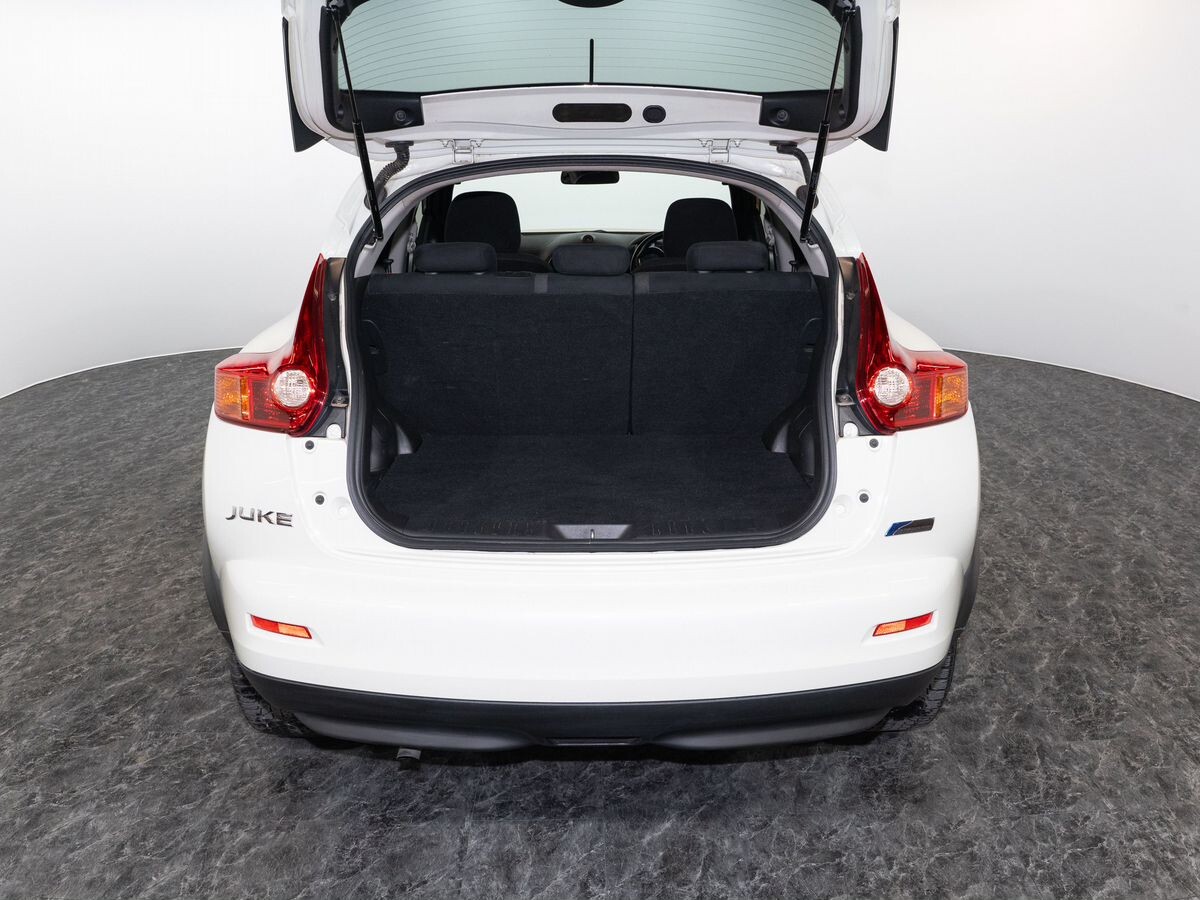 Nissan Juke 2012 - фото автомобиля
