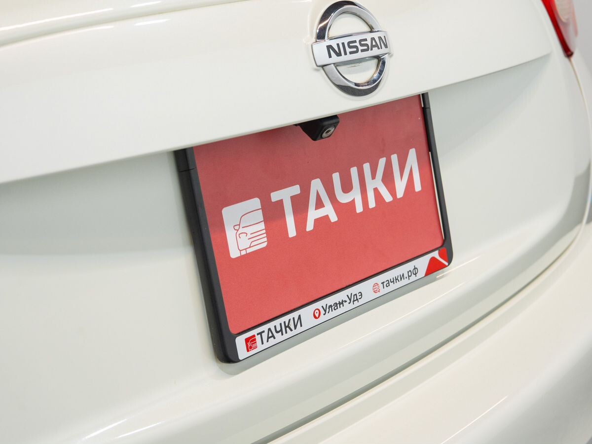 Nissan Juke 2012 - фото автомобиля