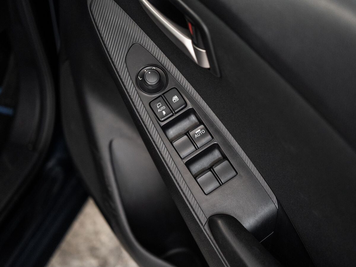 Mazda Mazda2 2021 - фото автомобиля