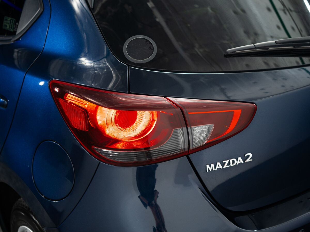 Mazda Mazda2 2021 - фото автомобиля