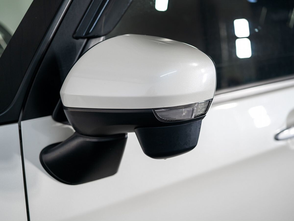 Toyota Tank 2017 - фото автомобиля