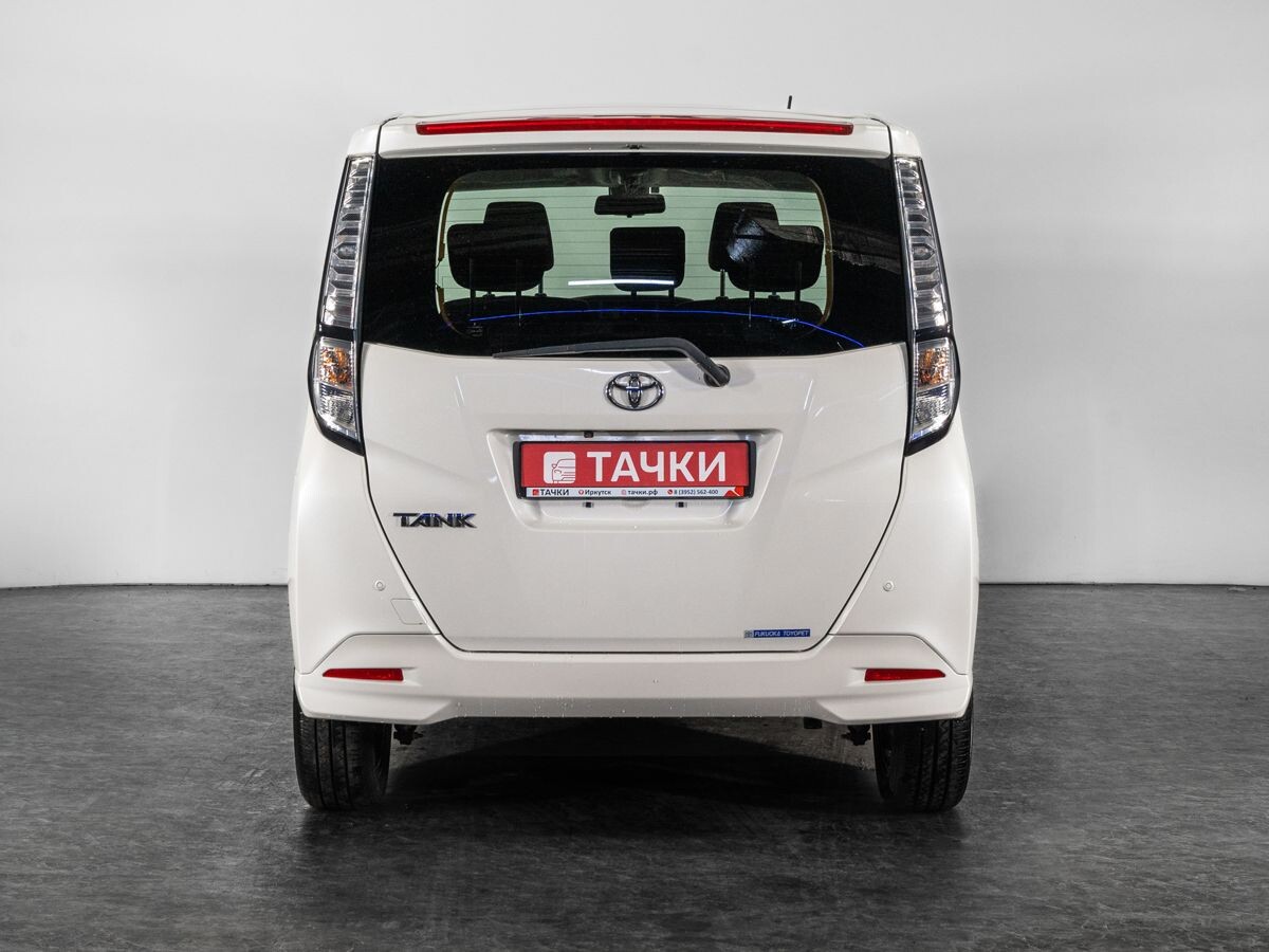 Toyota Tank 2017 - фото автомобиля