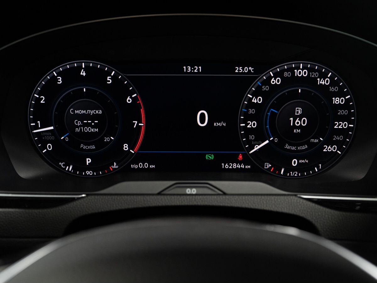 Volkswagen Passat 2017 - фото автомобиля