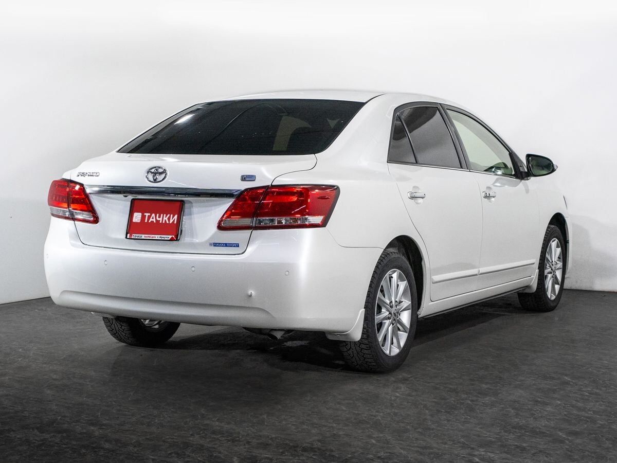 Toyota Premio 2016 - фото автомобиля