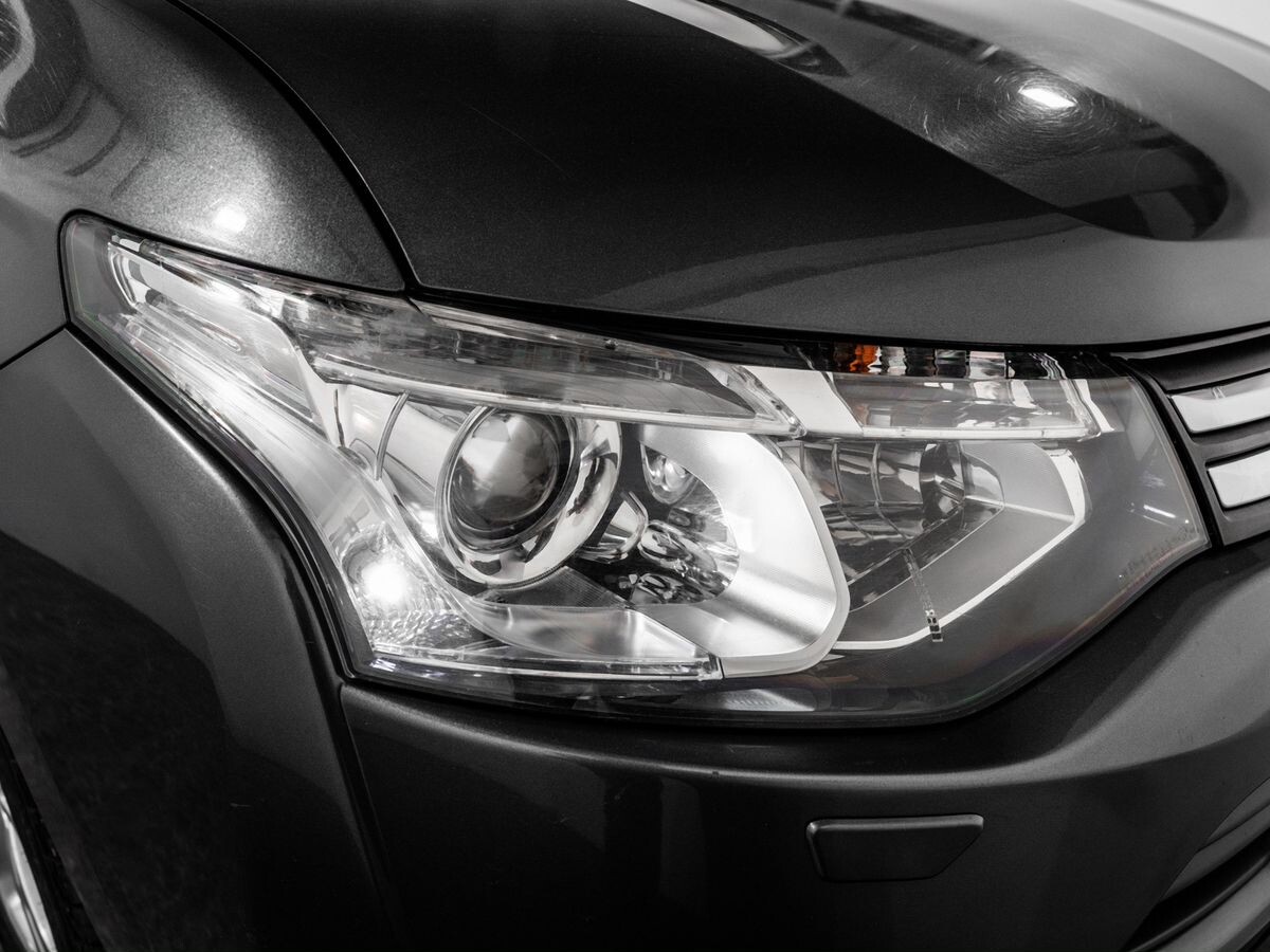 Mitsubishi Outlander 2013 - фото автомобиля