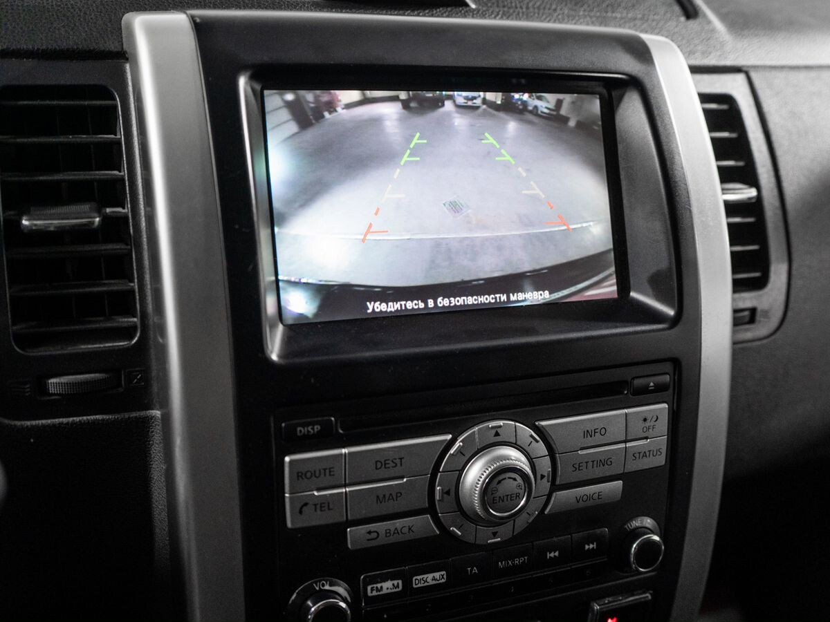 Nissan X-Trail 2011 - фото автомобиля