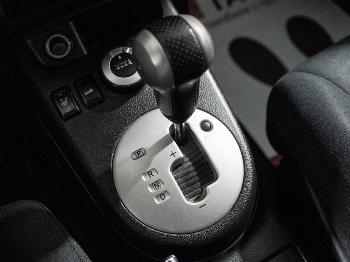 Nissan X-Trail 2011 - фото автомобиля