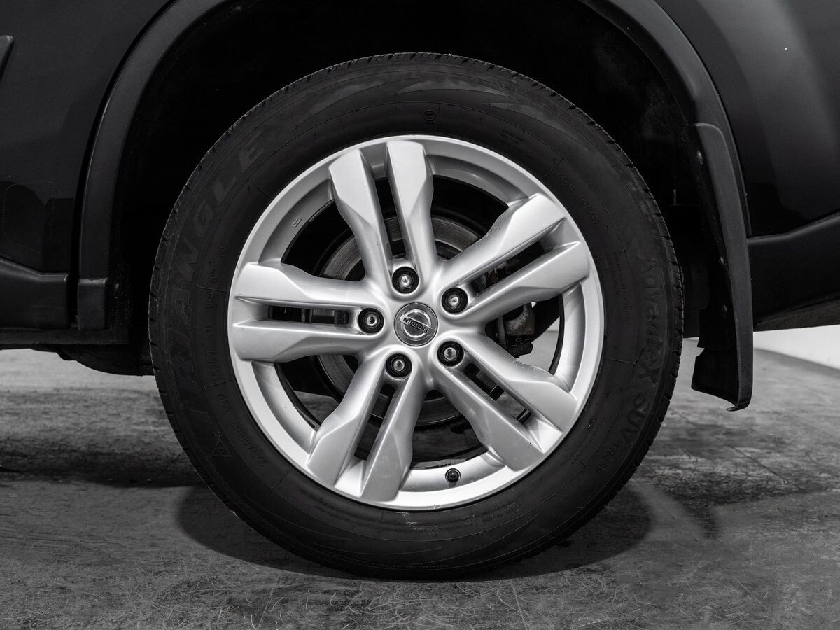 Nissan X-Trail 2011 - фото автомобиля