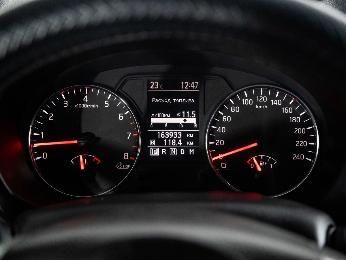 Nissan X-Trail 2011 - фото автомобиля