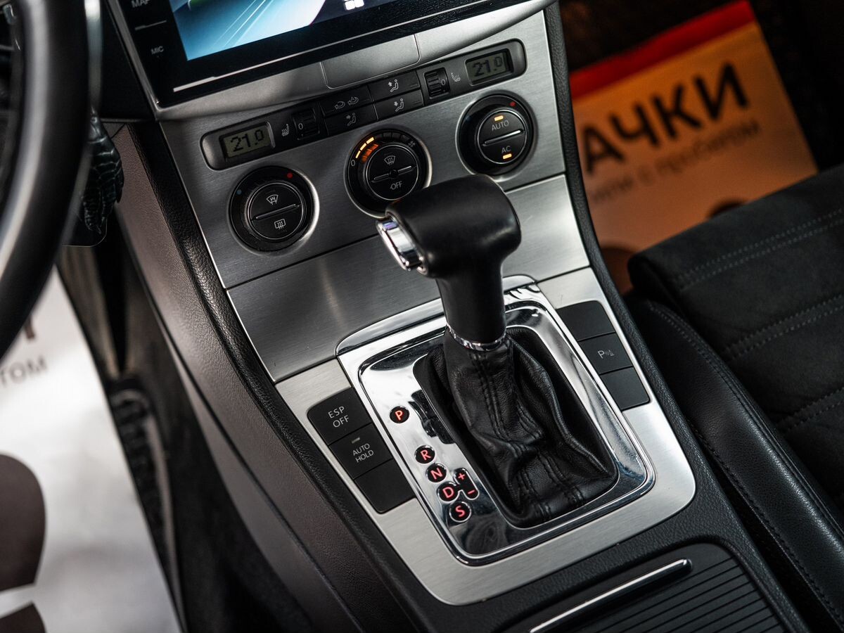 Volkswagen Passat 2008 - фото автомобиля