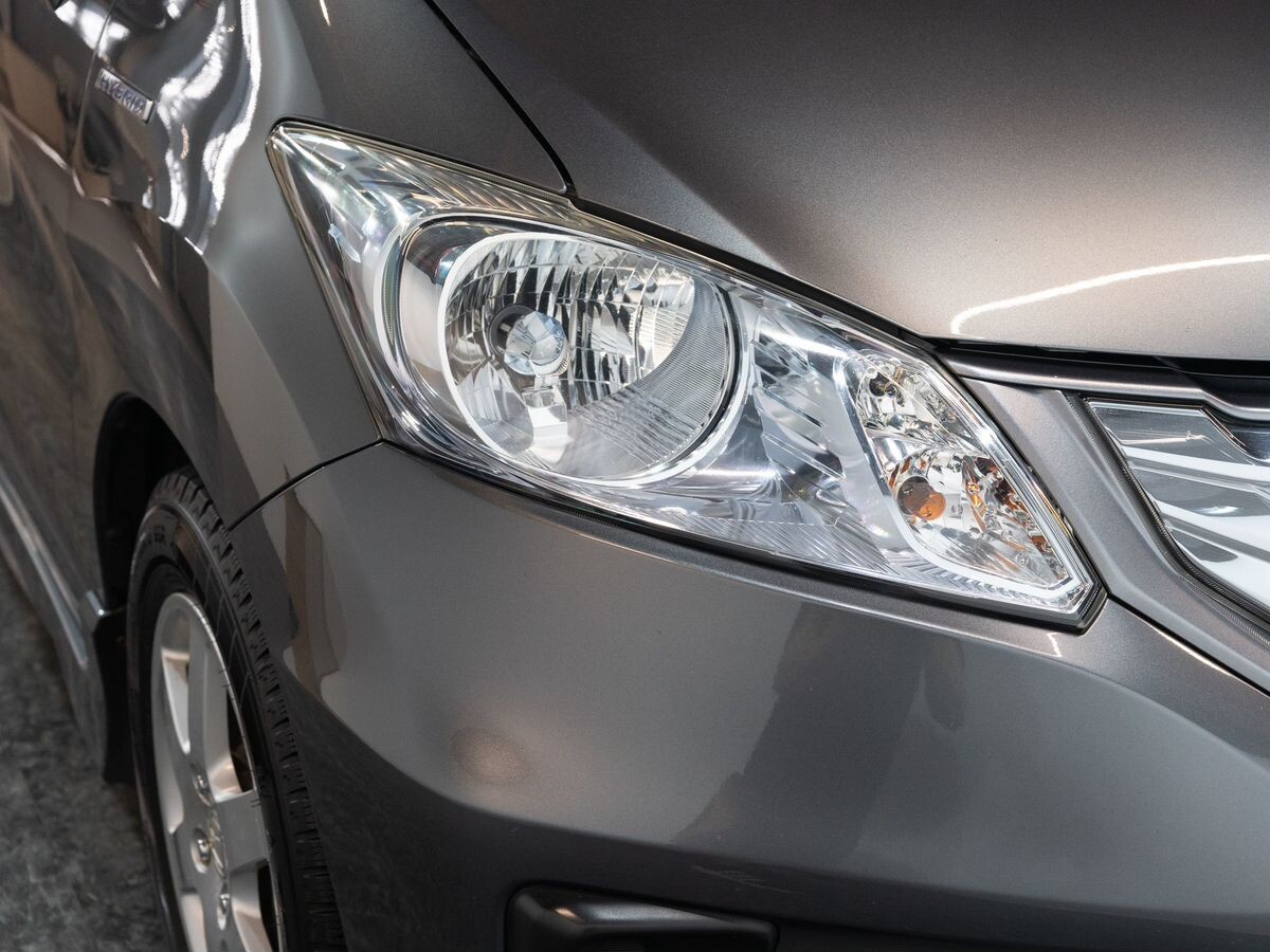 Honda Freed 2012 - фото автомобиля