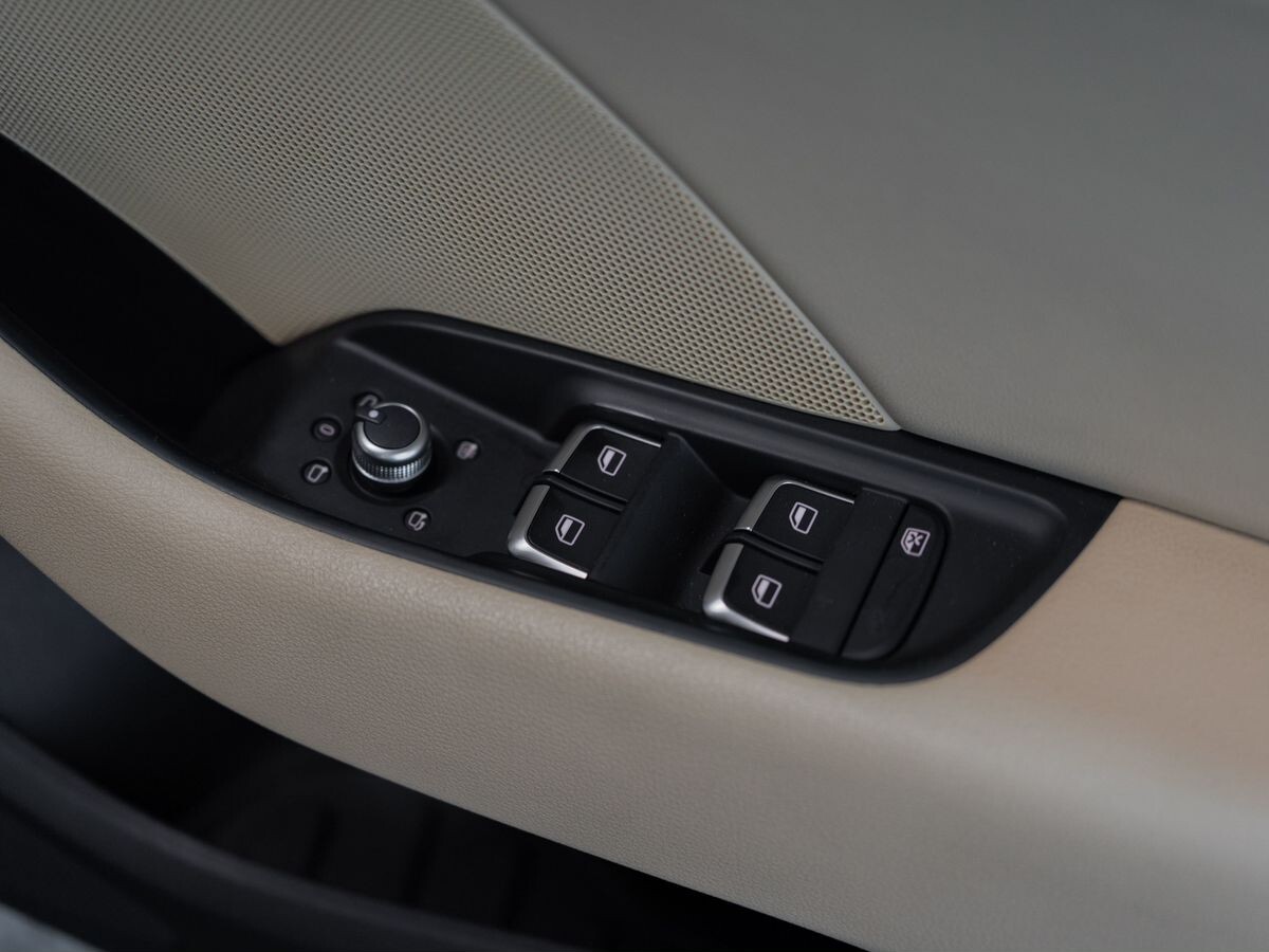 Audi A3 2015 - фото автомобиля