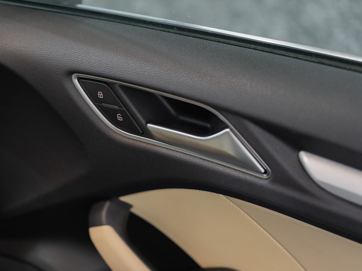 Audi A3 2015 - фото автомобиля