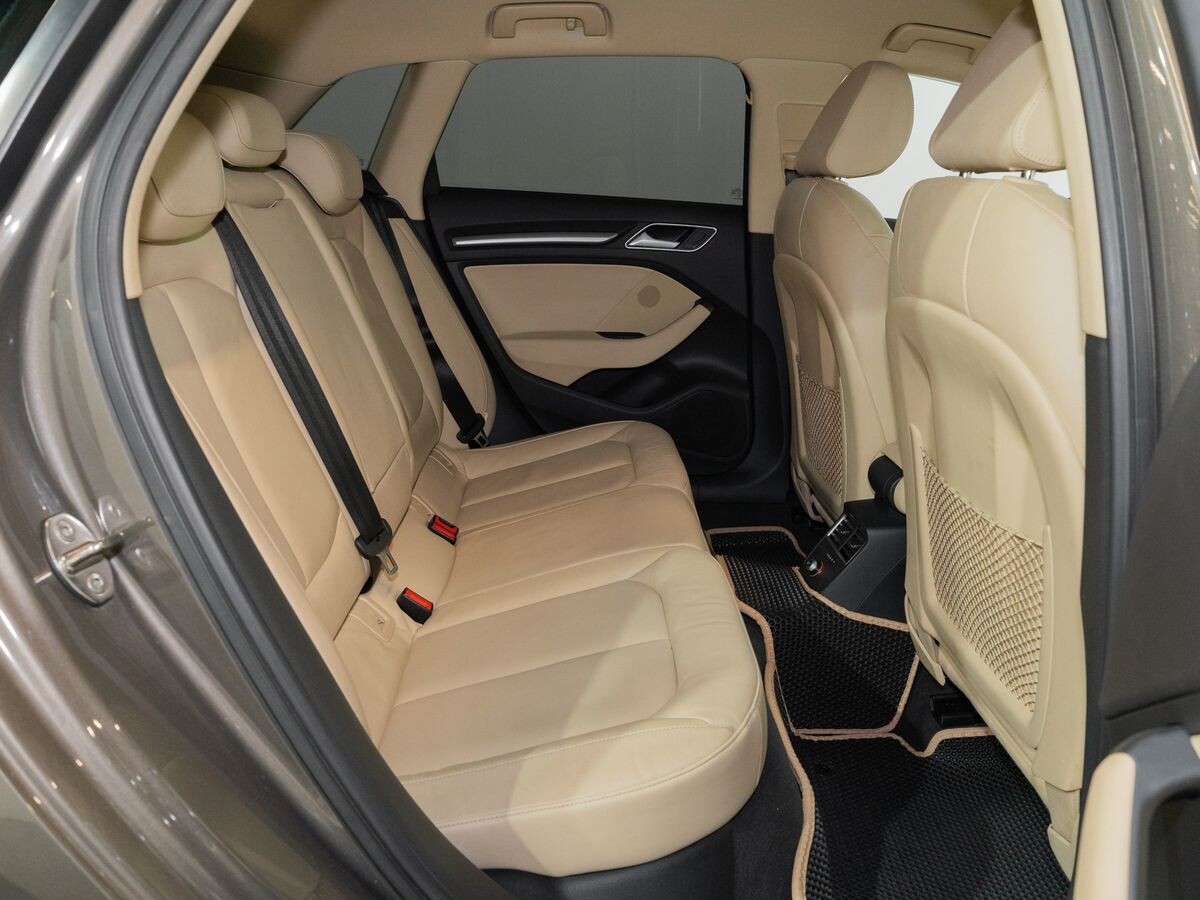 Audi A3 2015 - фото автомобиля