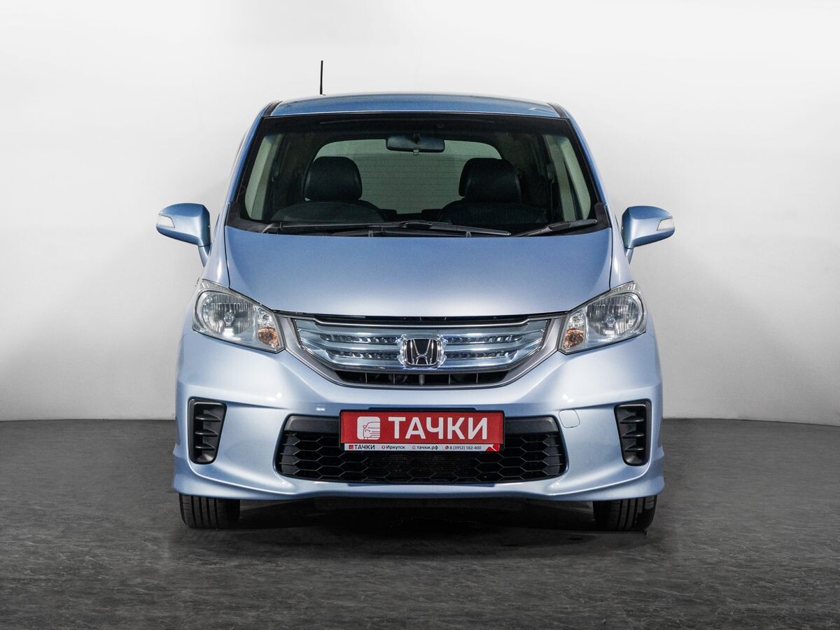 Honda Freed 2012 - фото автомобиля