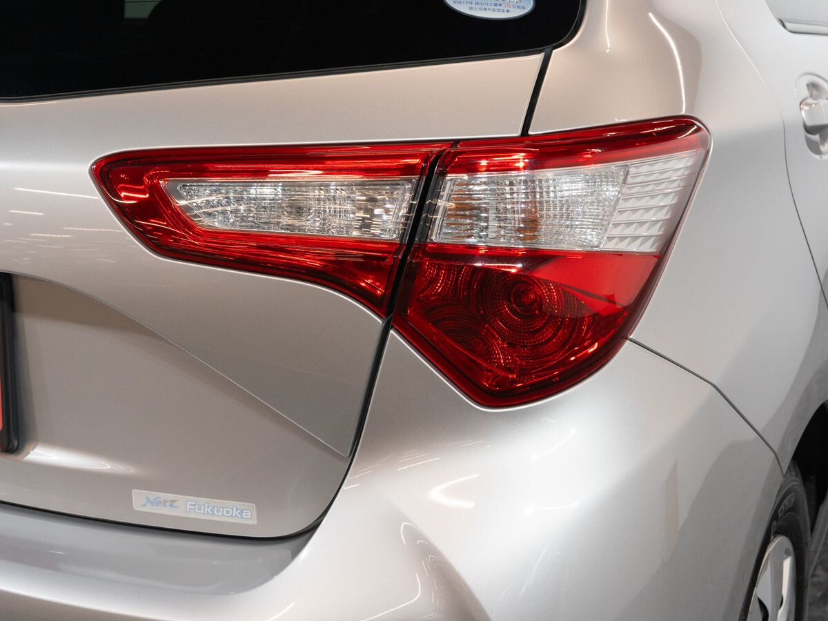 Toyota Vitz 2018 - фото автомобиля