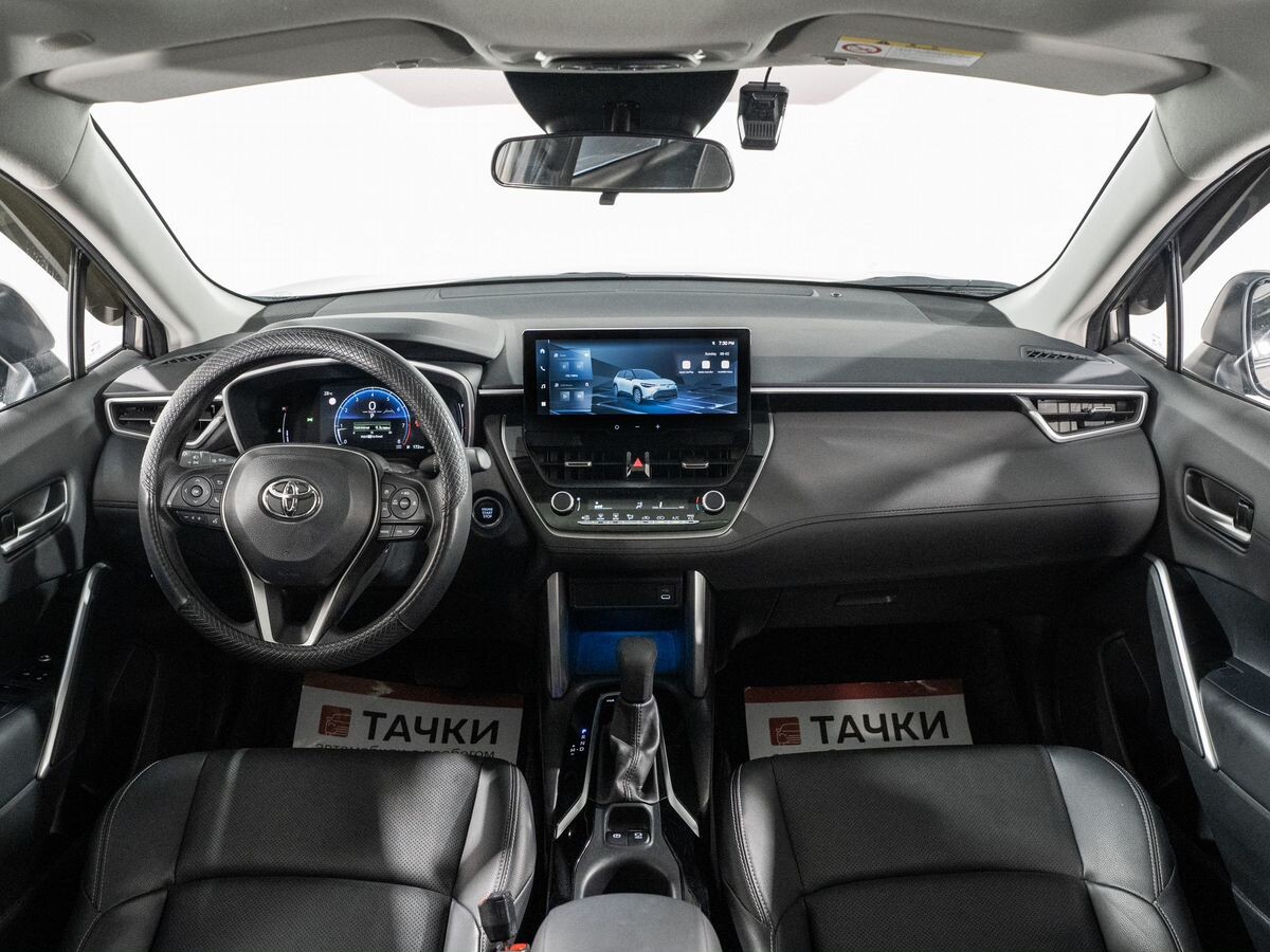Toyota Frontlander 2023 - фото автомобиля