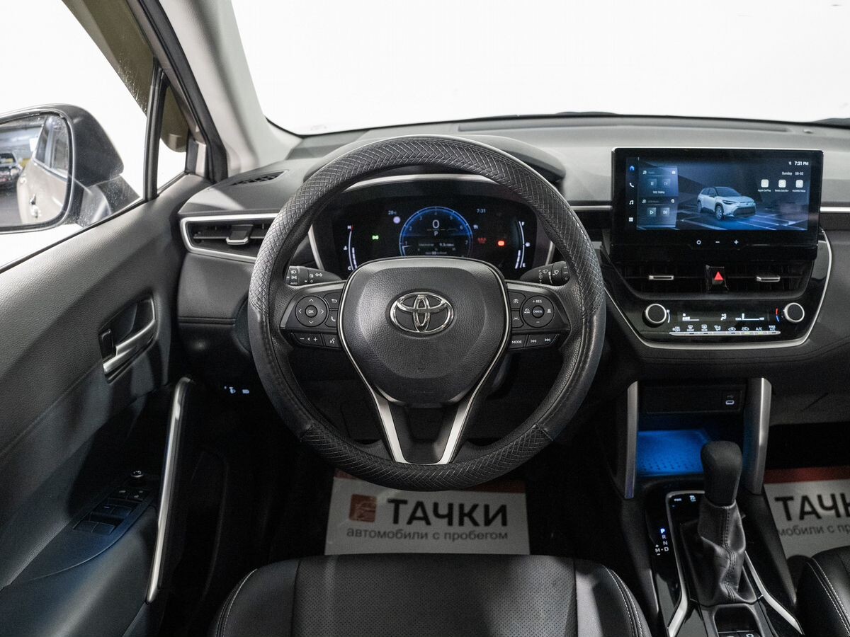 Toyota Frontlander 2023 - фото автомобиля