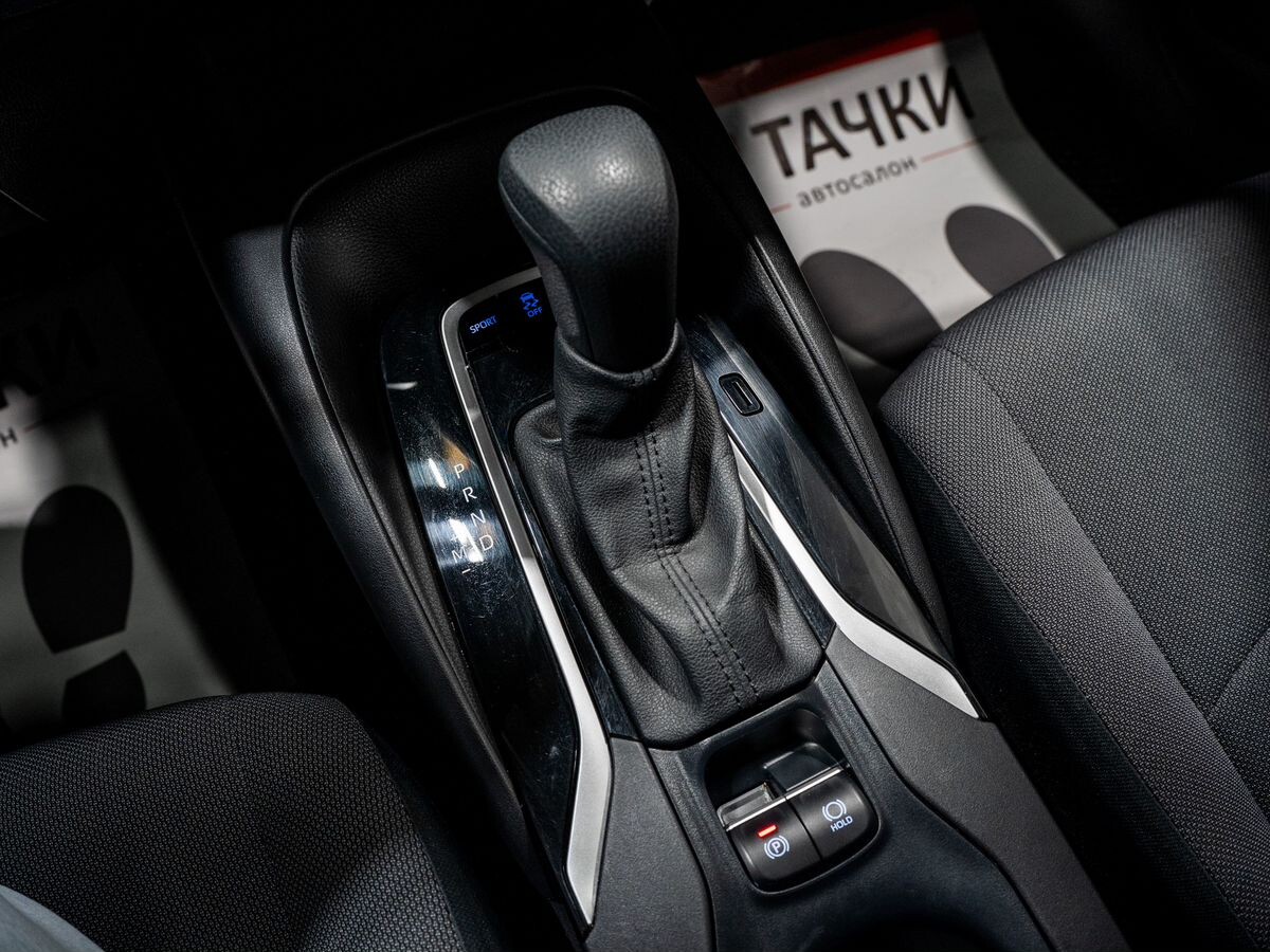 Toyota Corolla 2020 - фото автомобиля