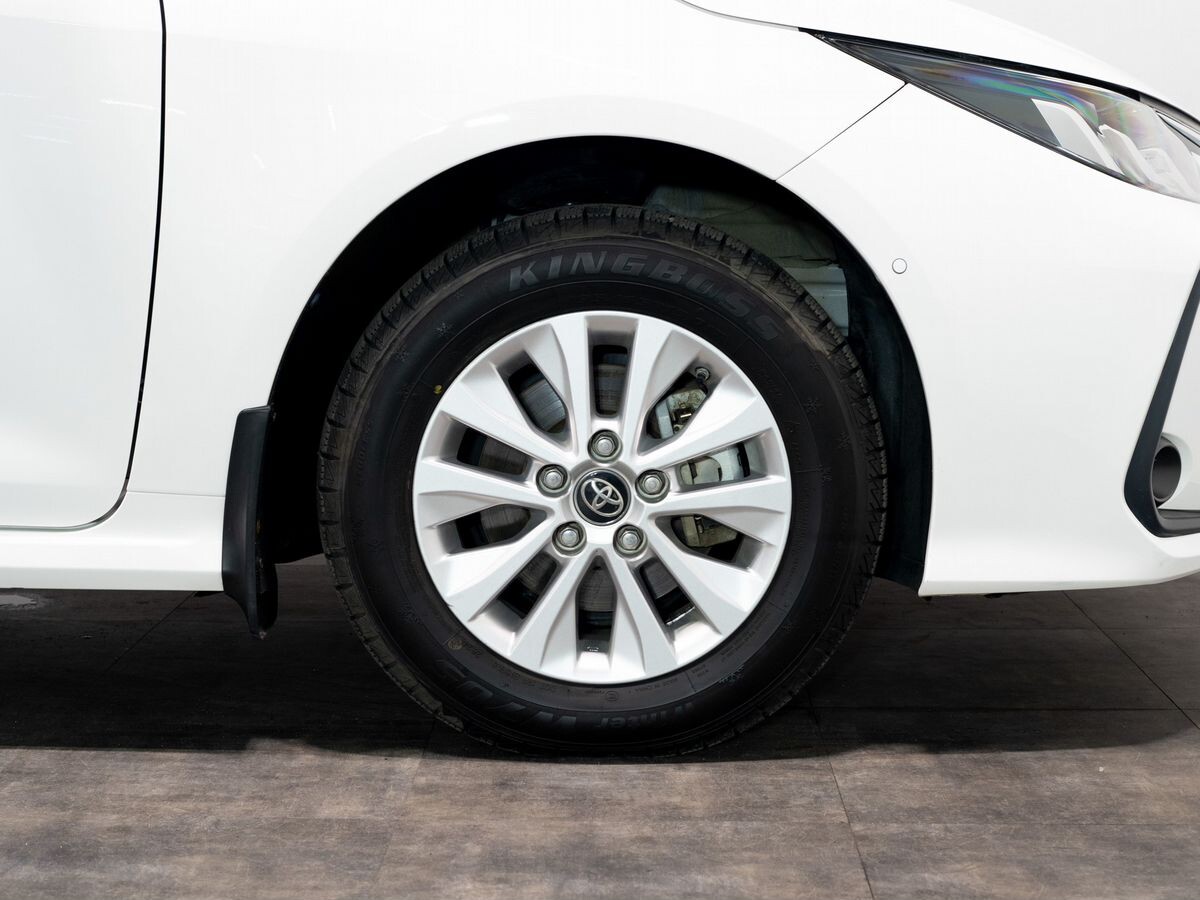 Toyota Corolla 2020 - фото автомобиля