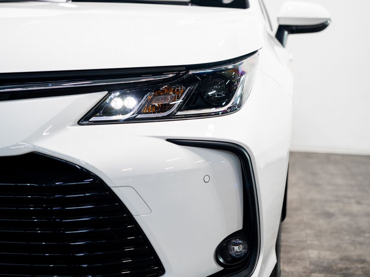 Toyota Corolla 2020 - фото автомобиля