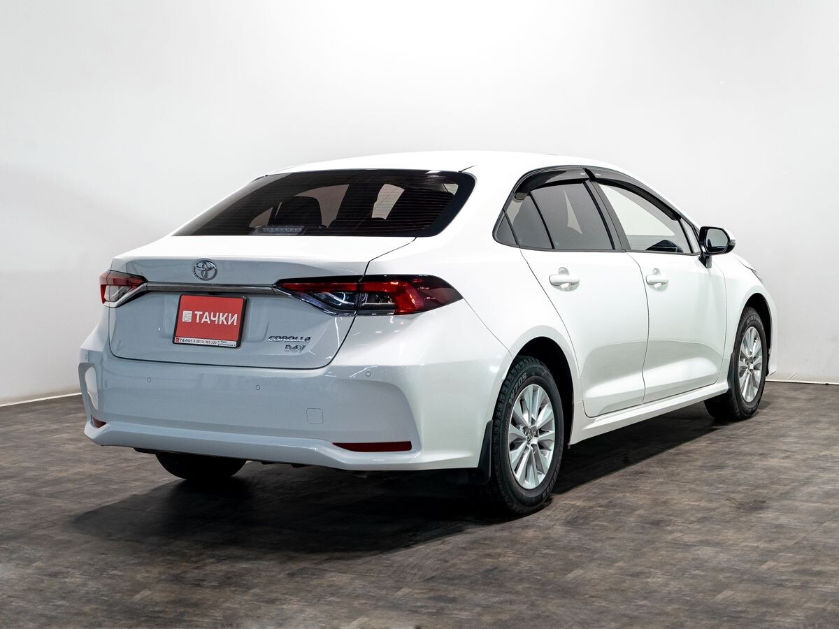 Toyota Corolla 2020 - фото автомобиля