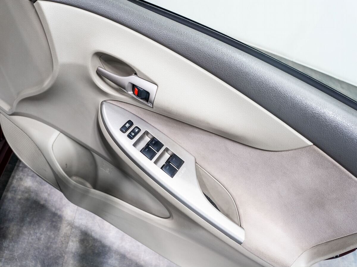 Toyota Corolla Axio 2009 - фото автомобиля