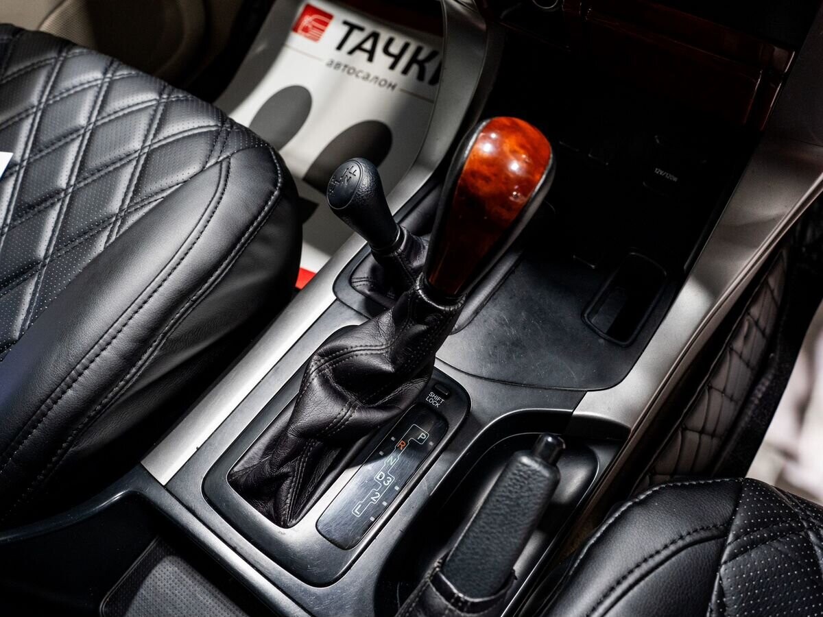 Toyota Land Cruiser Prado 2002 - фото автомобиля