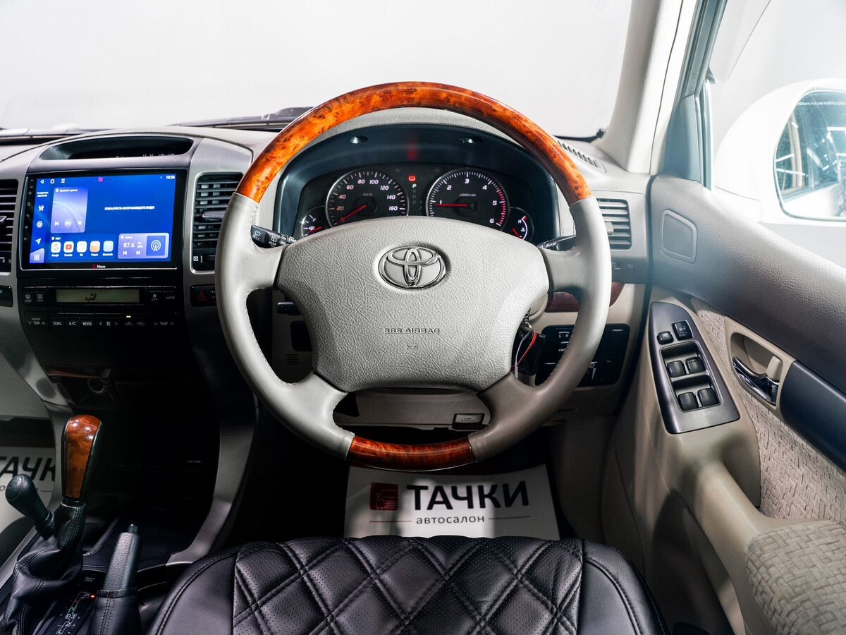 Toyota Land Cruiser Prado 2002 - фото автомобиля