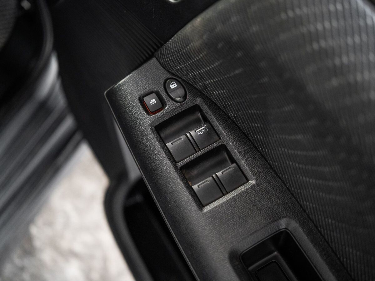 Honda Freed 2012 - фото автомобиля