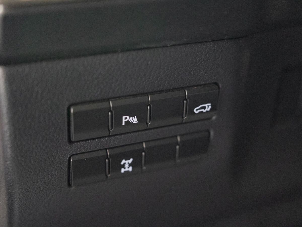 Lexus NX200 2015 - фото автомобиля