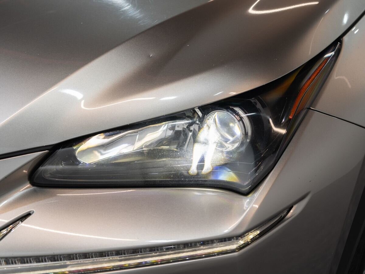 Lexus NX200 2015 - фото автомобиля