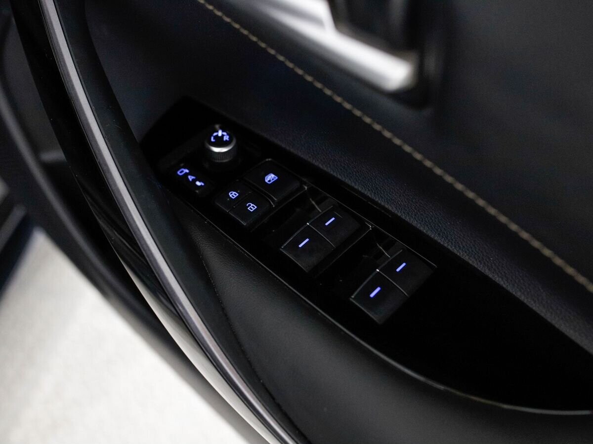 Toyota Corolla 2021 - фото автомобиля
