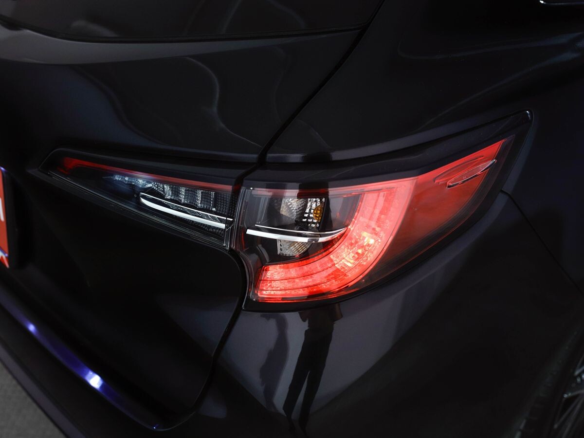 Toyota Corolla 2021 - фото автомобиля
