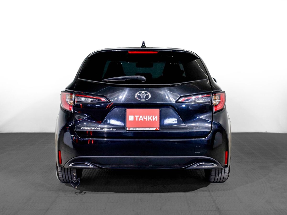 Toyota Corolla 2021 - фото автомобиля