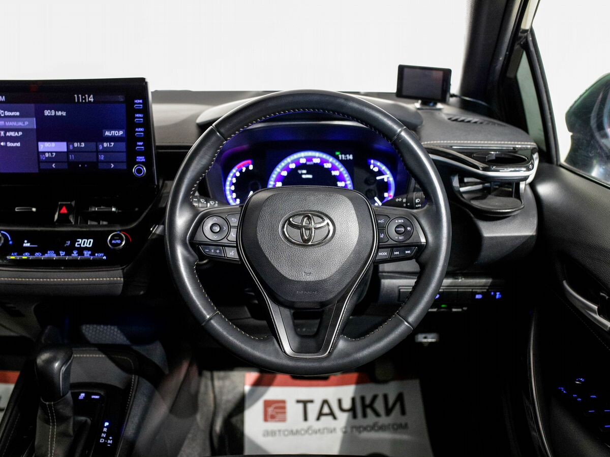 Toyota Corolla 2021 - фото автомобиля