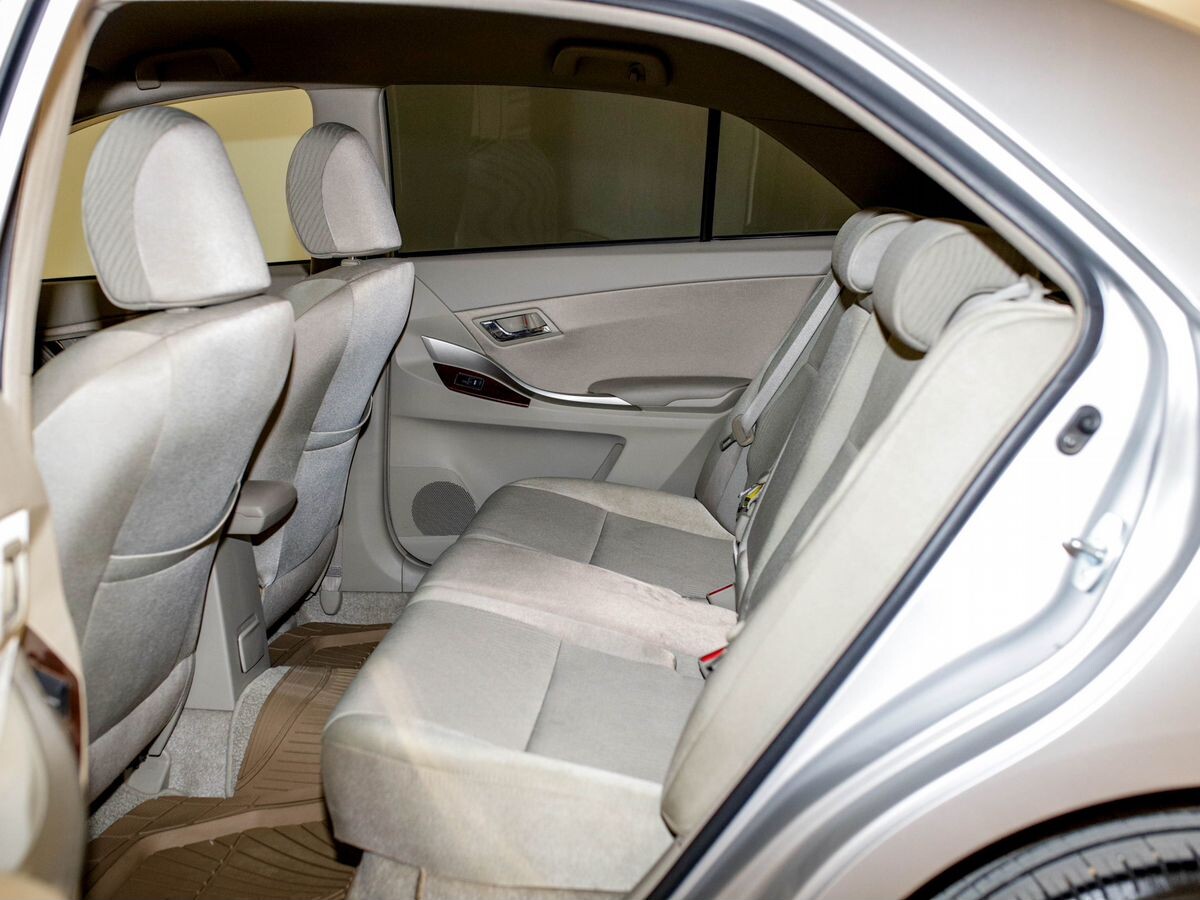 Toyota Premio 2010 - фото автомобиля