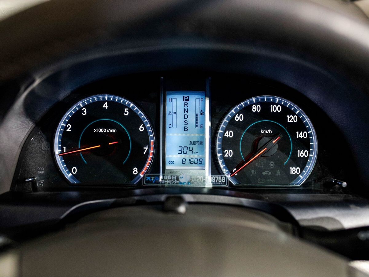 Toyota Premio 2010 - фото автомобиля