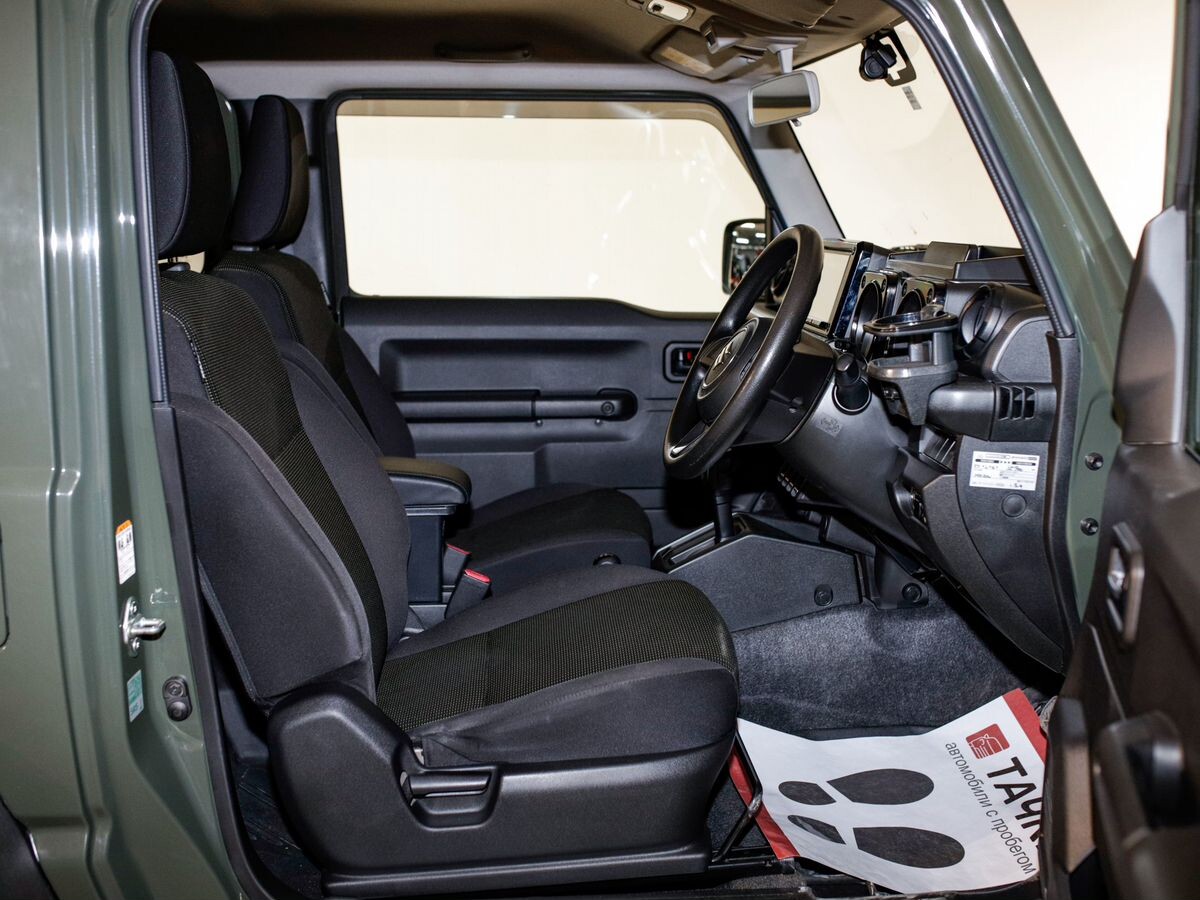 Suzuki Jimny Sierra 2021 - фото автомобиля