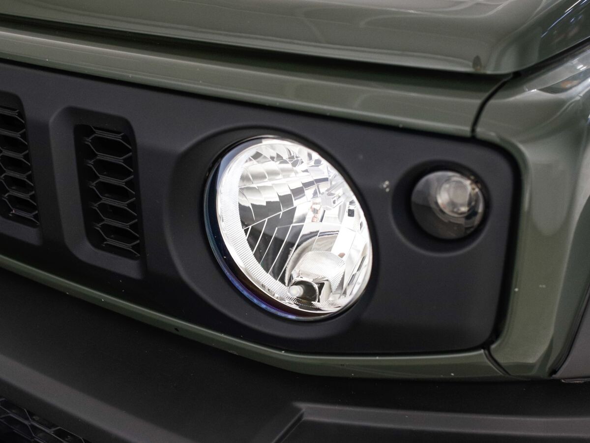 Suzuki Jimny Sierra 2021 - фото автомобиля