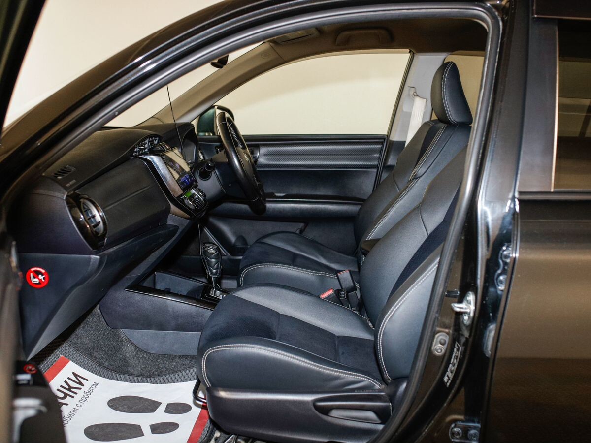Toyota Corolla Fielder 2014 - фото автомобиля