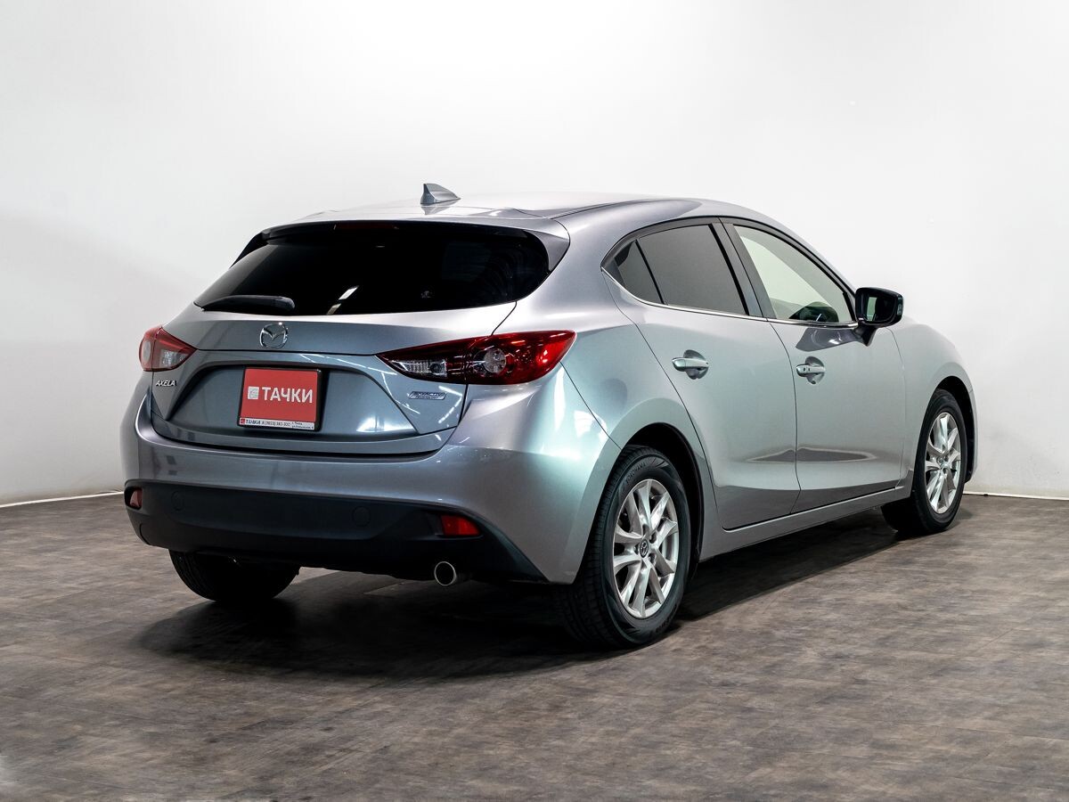 Mazda Axela 2015 - фото автомобиля