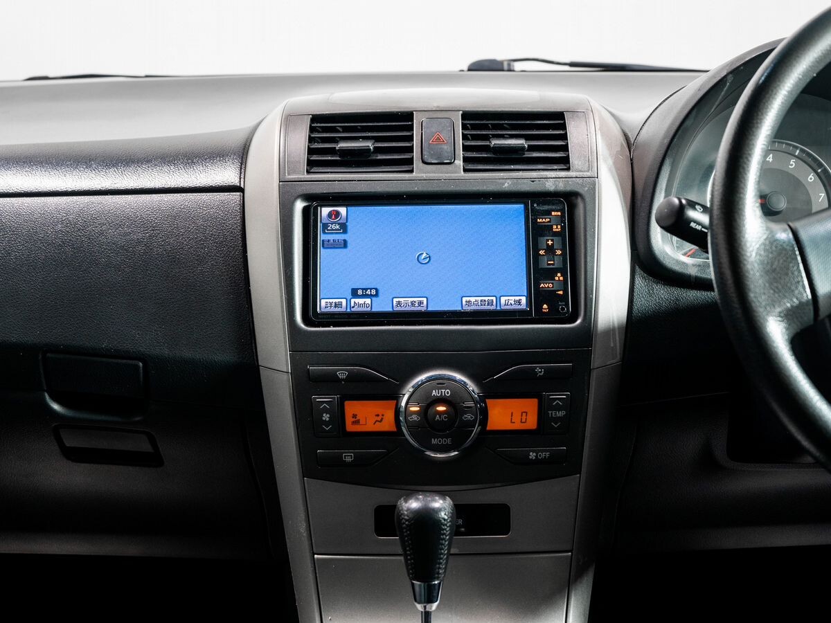 Toyota Corolla Fielder 2011 - фото автомобиля
