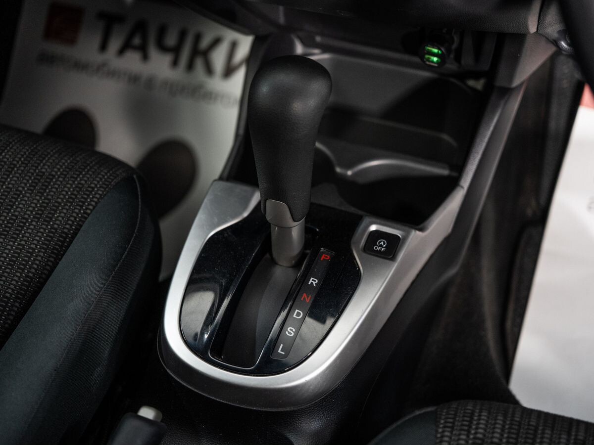 Honda Fit 2014 - фото автомобиля
