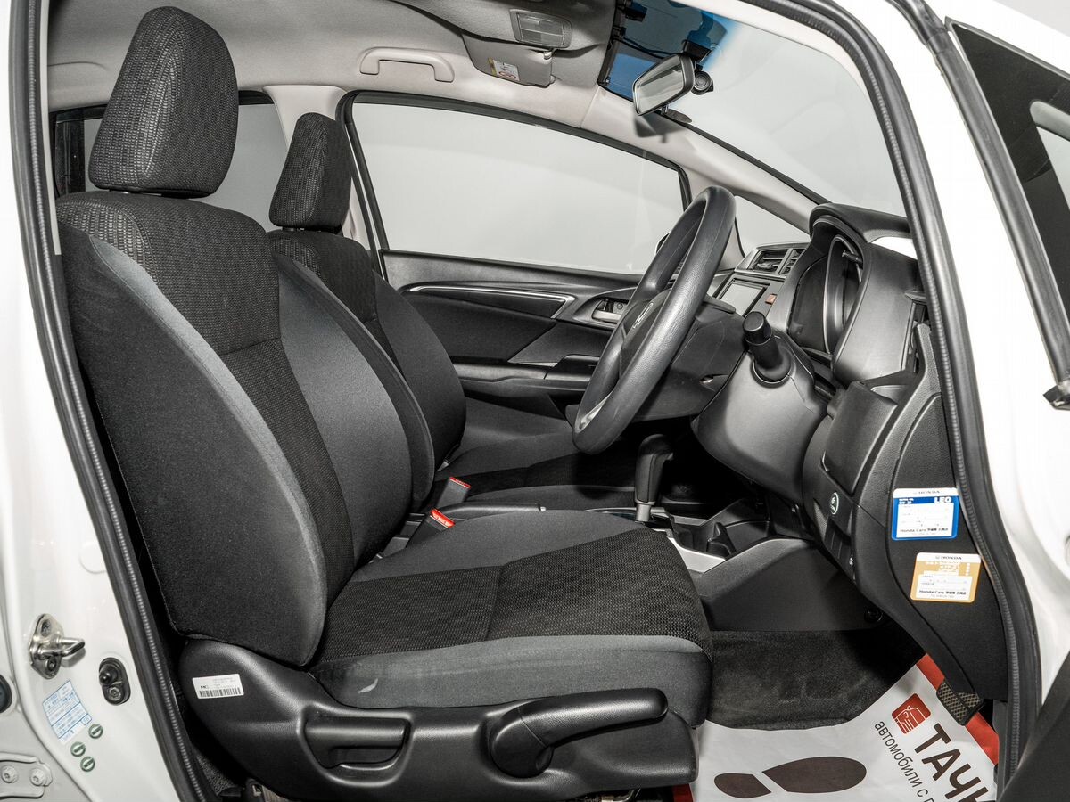 Honda Fit 2014 - фото автомобиля
